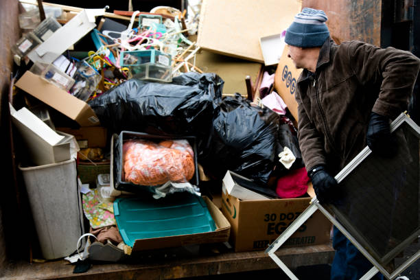 Best Garage Cleanout  in Harriman, TN